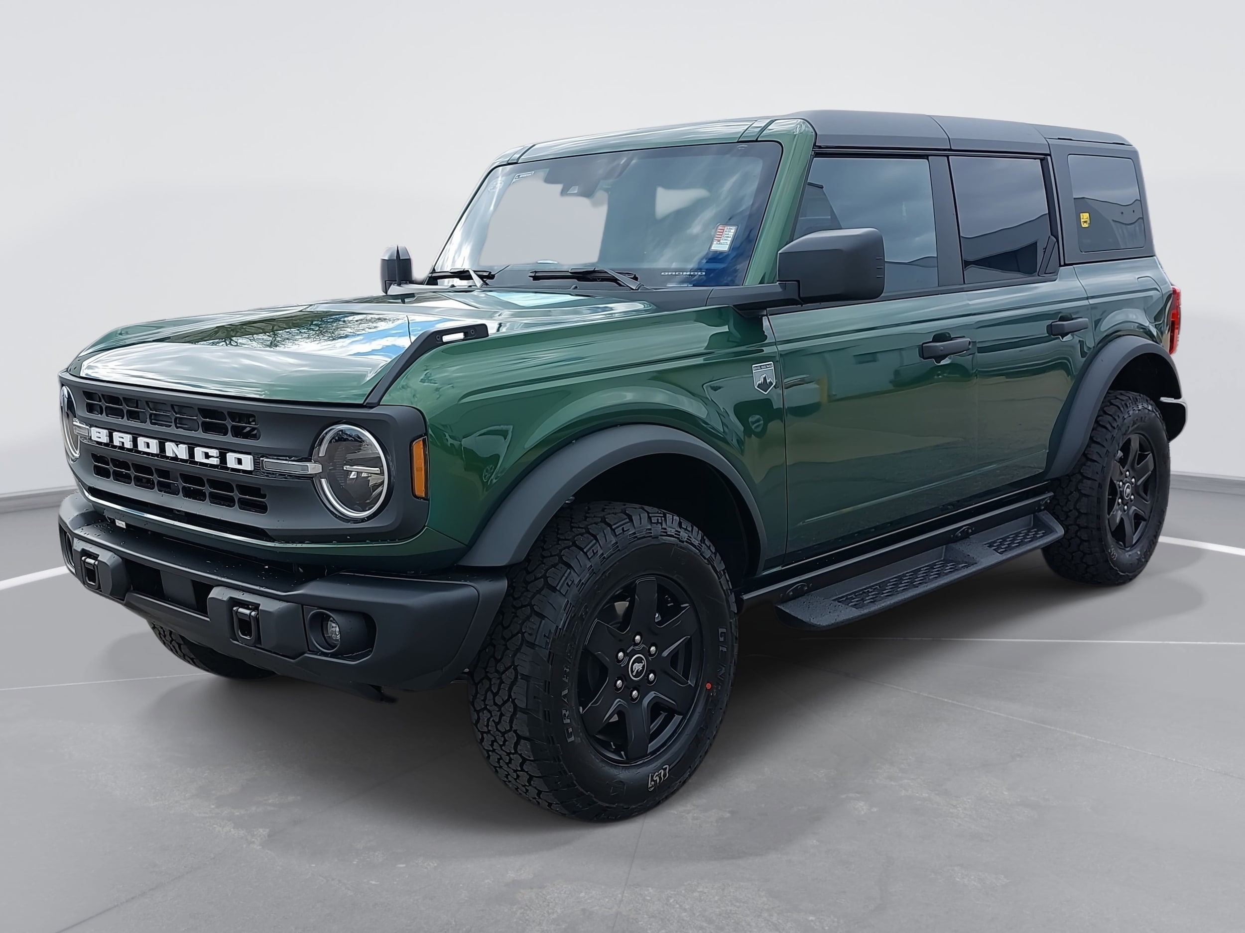 2025 Ford Bronco 4-Door Big Bend's photo