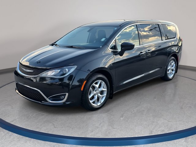  Chrysler Pacifica