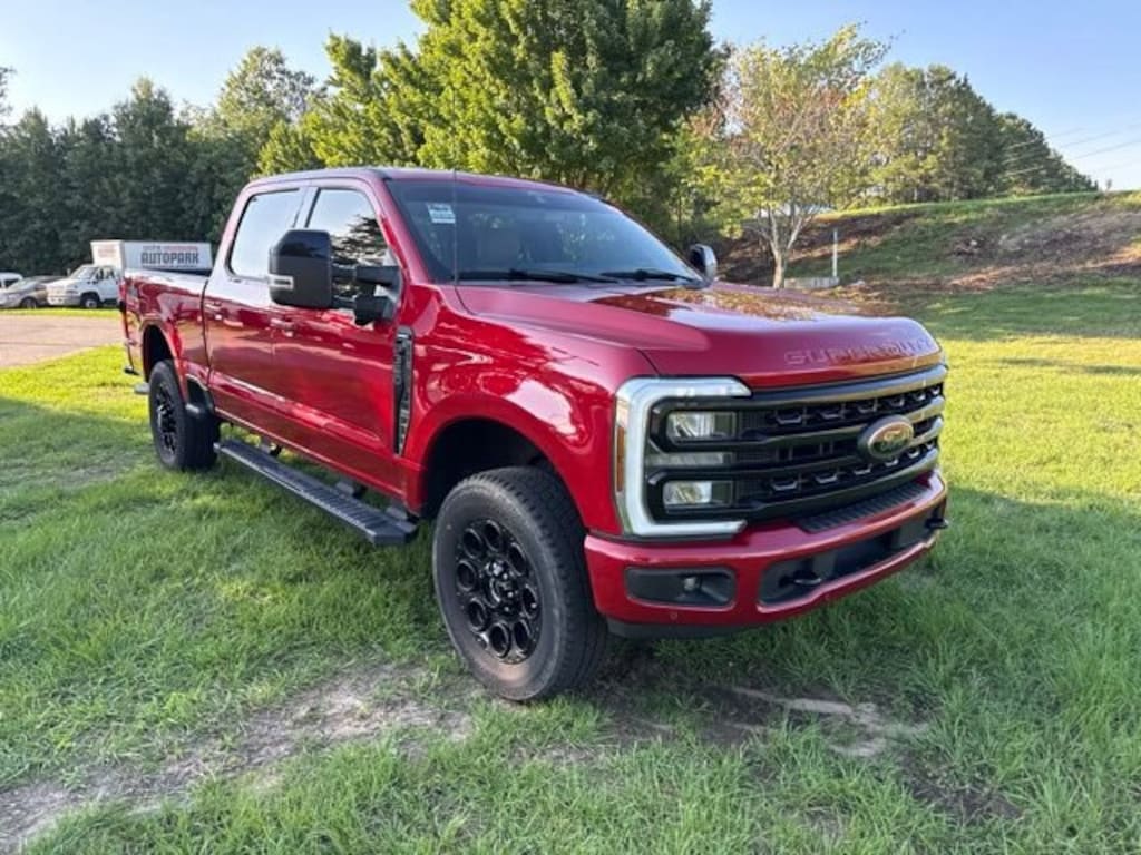 Used 2024 Ford F-350 LARIAT Truck Crew Cab