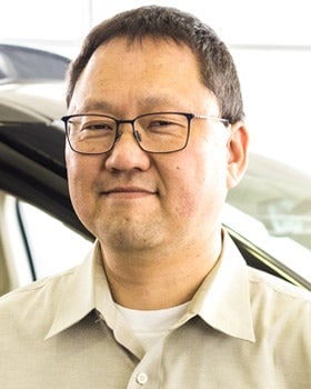 Staff member Mike Borosky from ID_564389451f1d