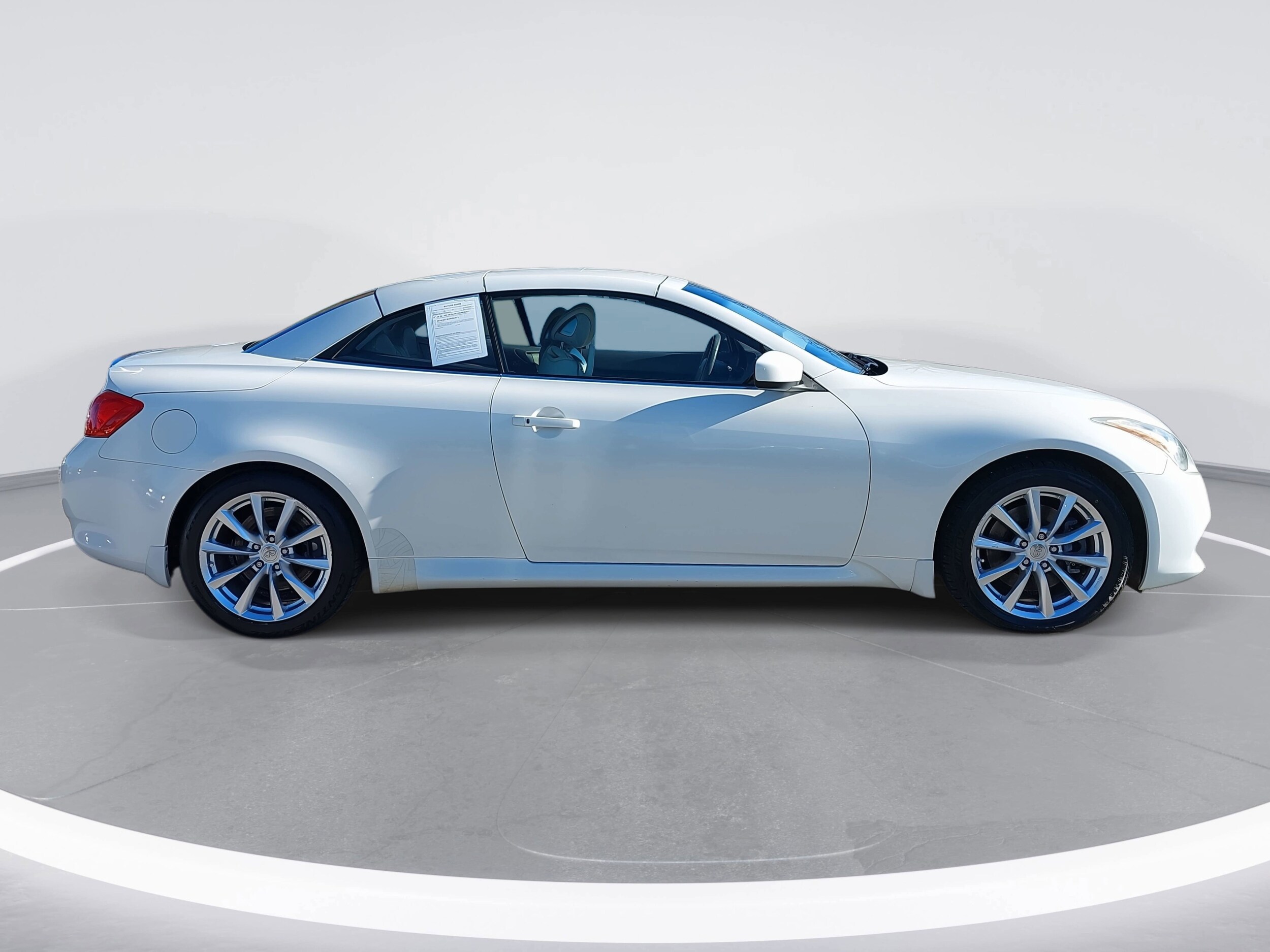 2012 Infiniti G37 Convertible Base photo 4