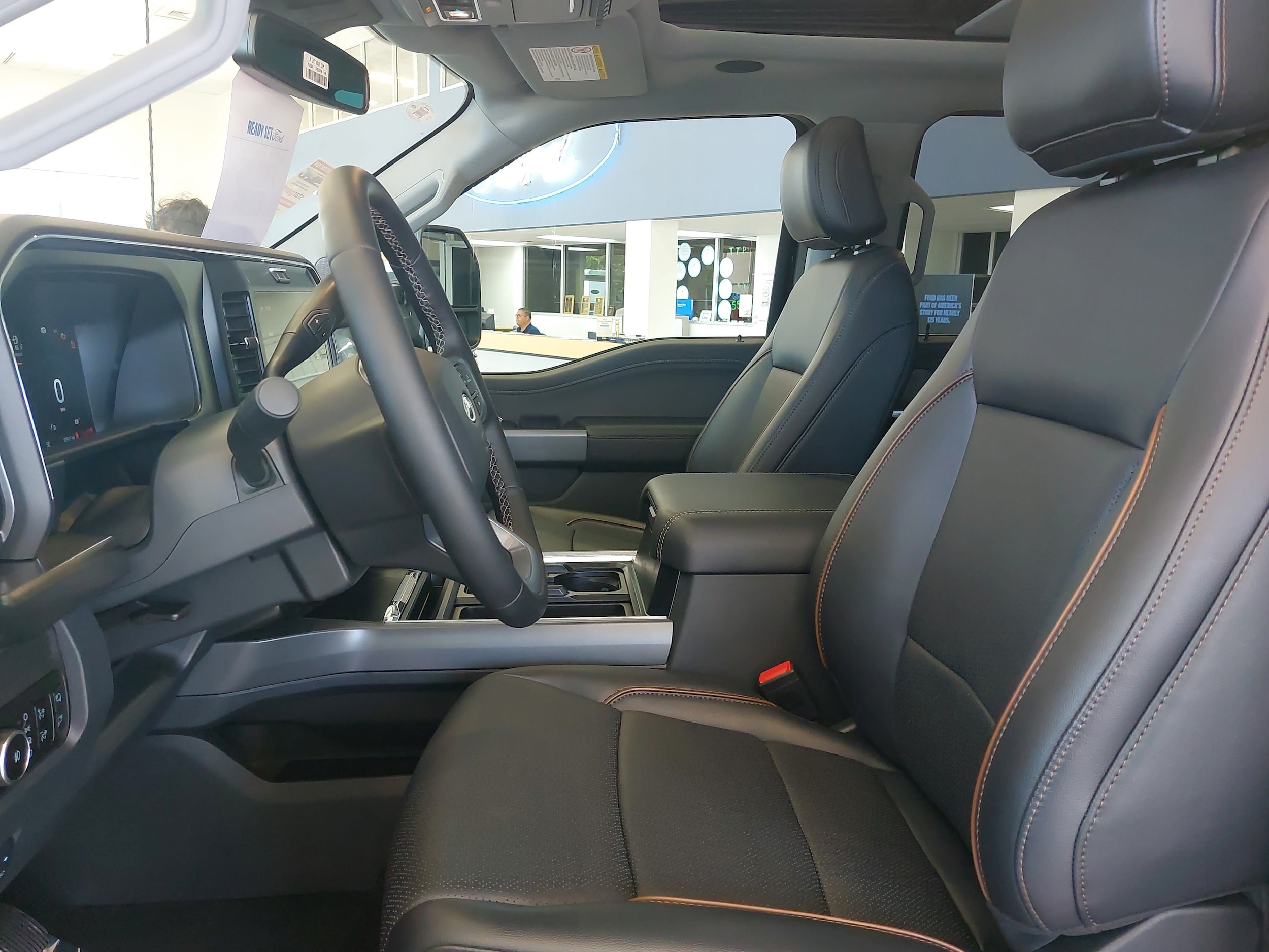 2025 Ford F-250 Super Duty Lariat - Photo 15