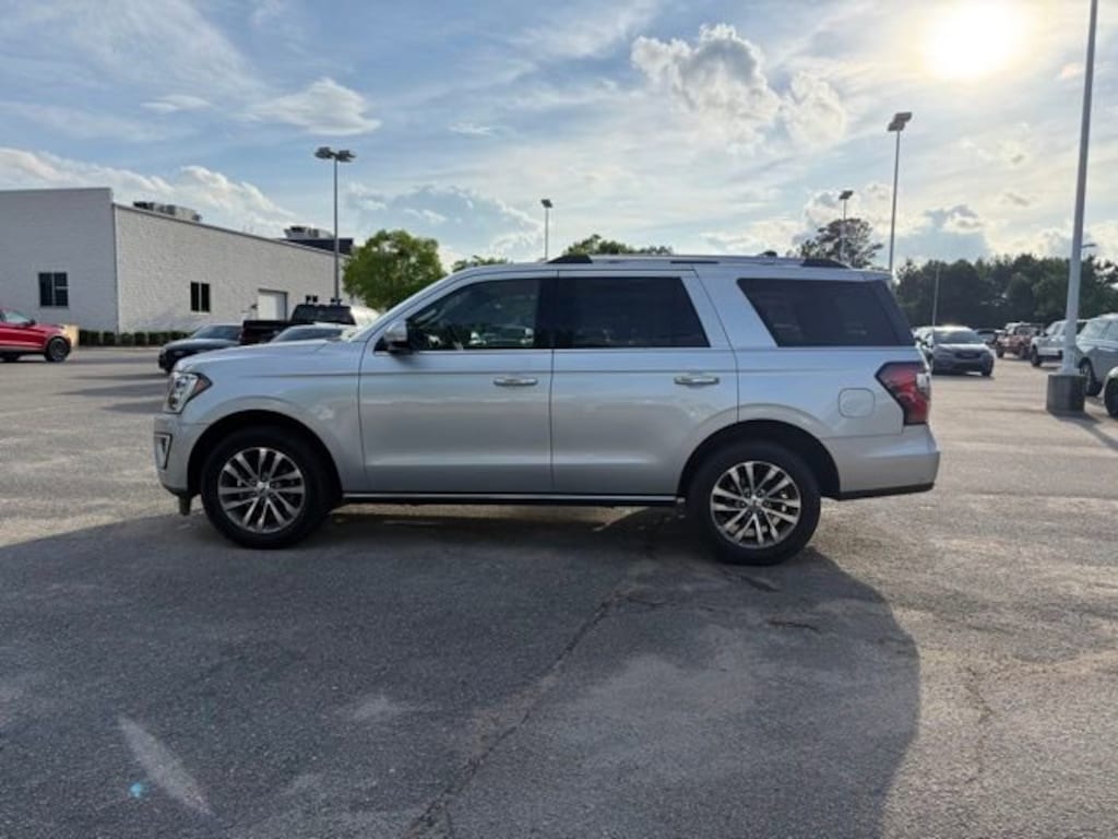 Used 2018 Ford Expedition Limited SUV