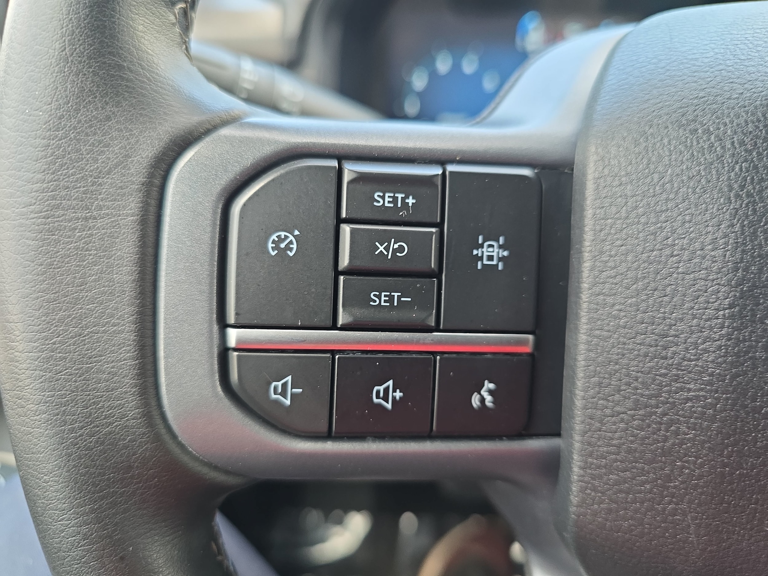 2024 Ford F-150 XLT - Photo 19