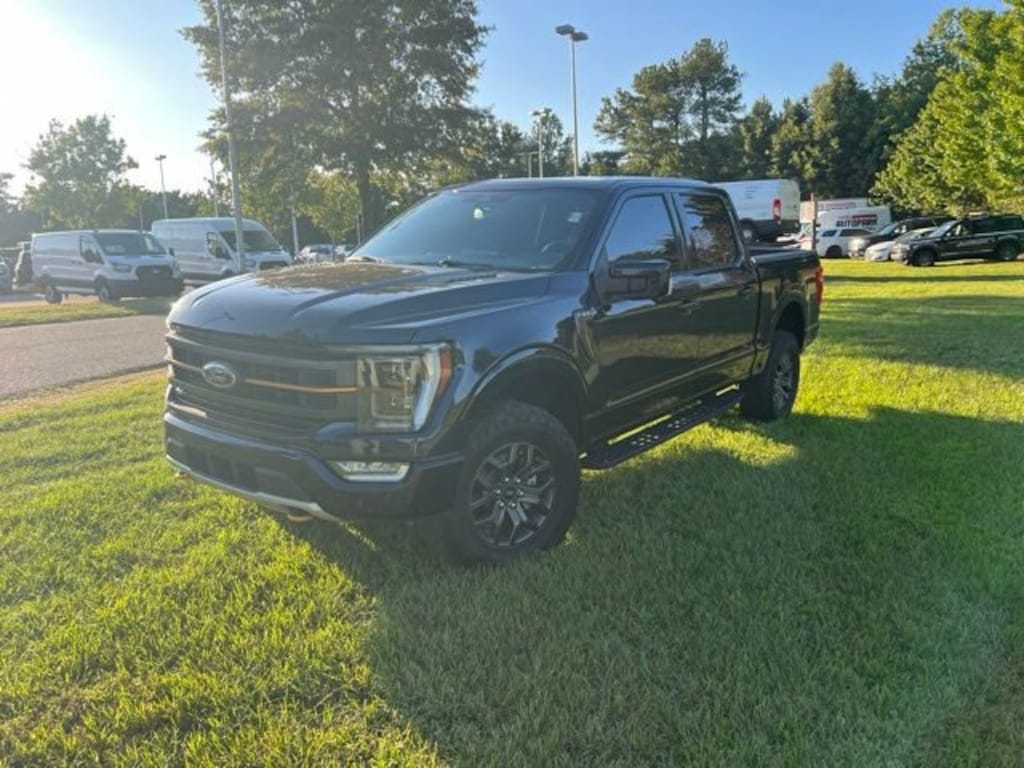 Used 2023 Ford F-150 XL Truck SuperCrew Cab
