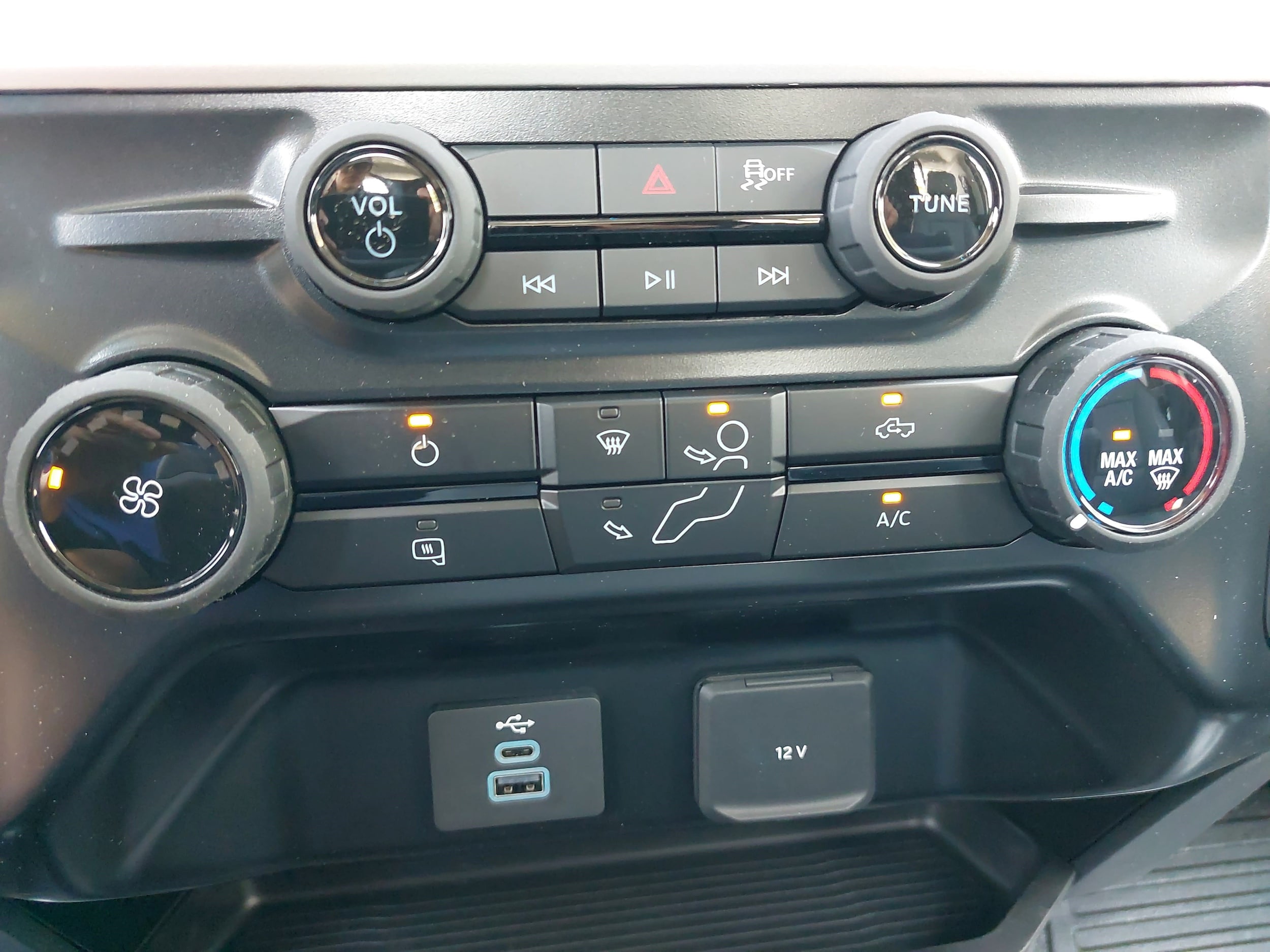 2025 Ford F-250 Super Duty XL - Photo 18