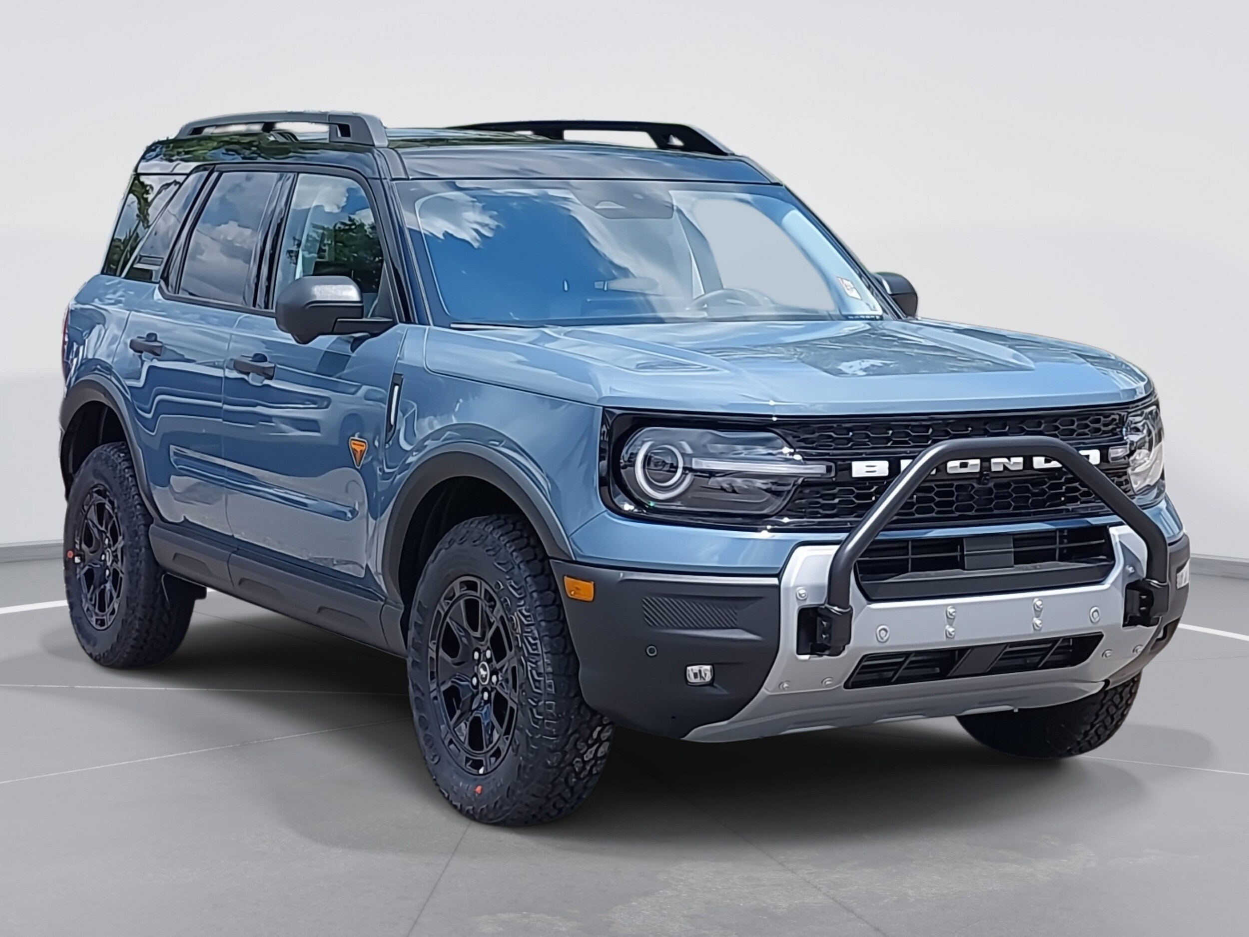 2025 Ford Bronco Sport Badlands photo 3