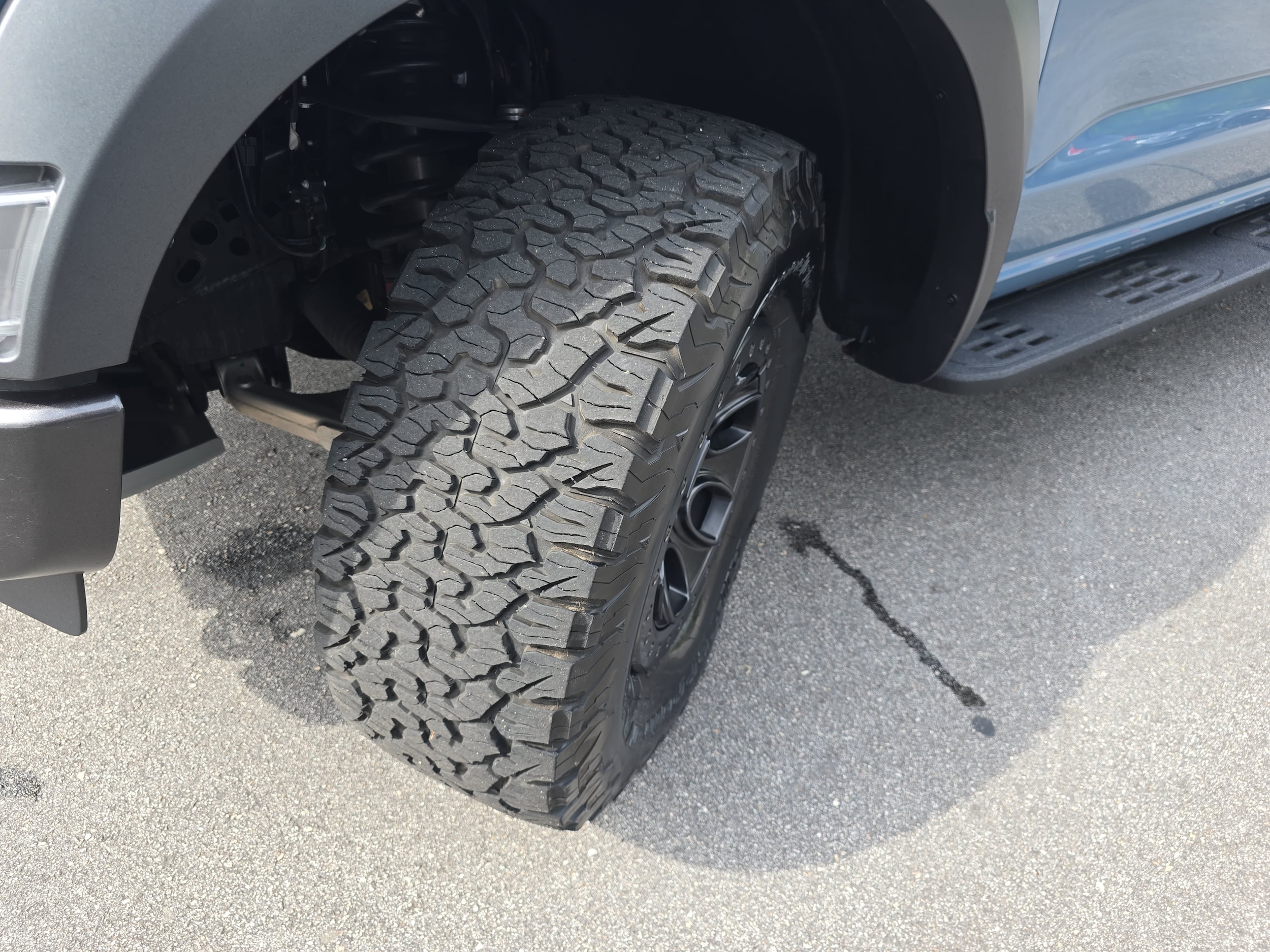 2023 Ford F-150 Raptor - Photo 34