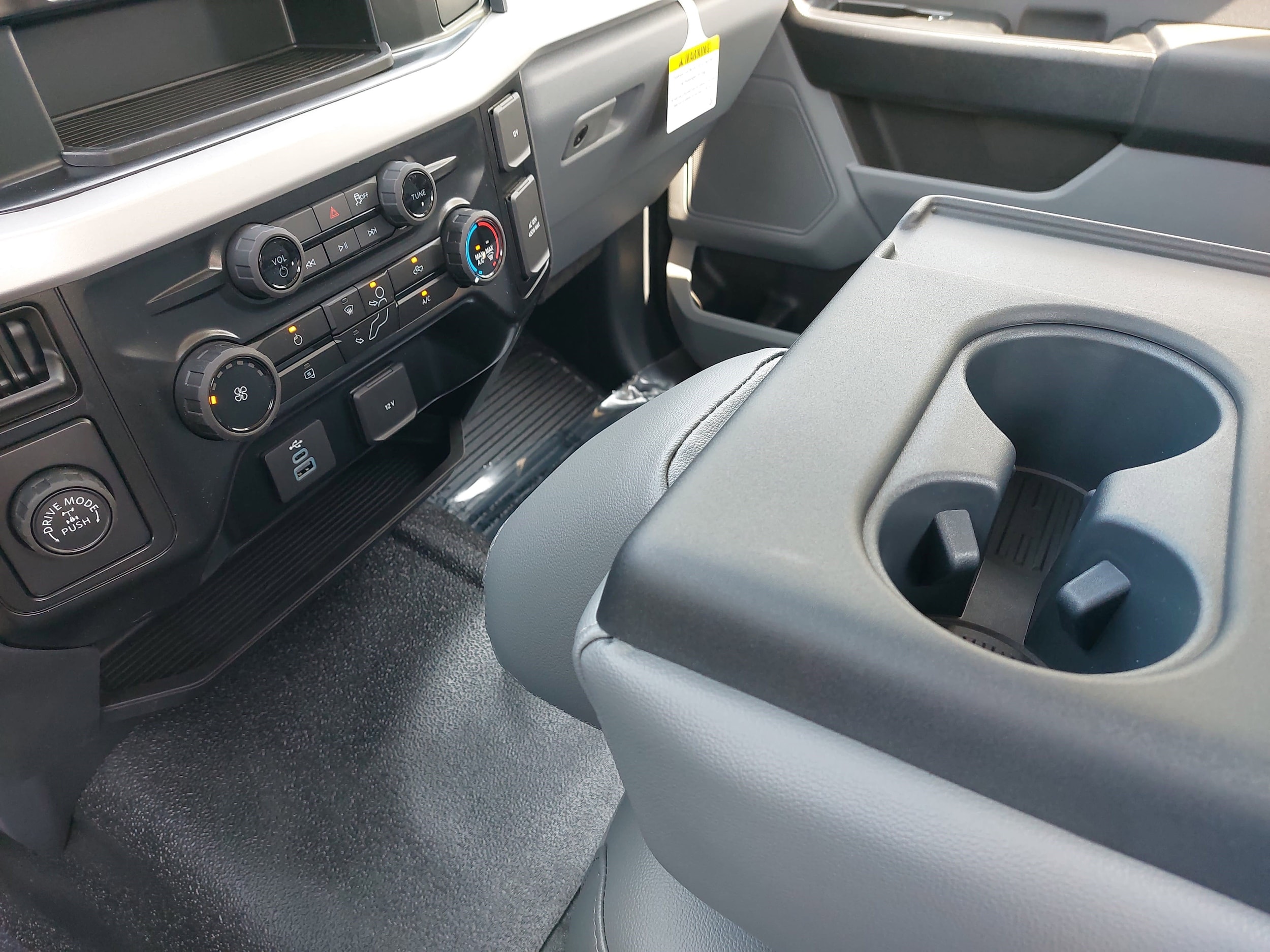 2025 Ford F-250 Super Duty XL - Photo 21