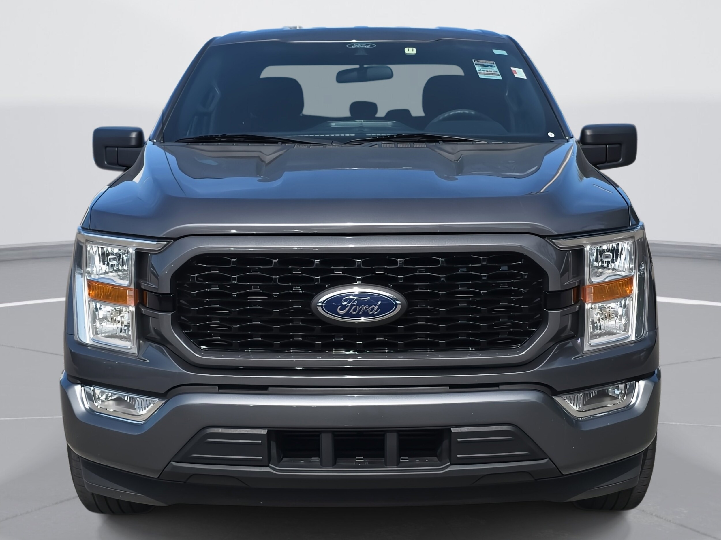2021 Ford F-150 XL photo 2