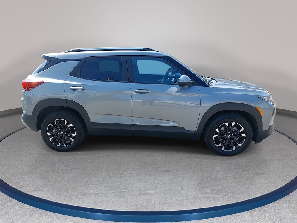 Used 2023 Chevrolet Trailblazer LT SUV