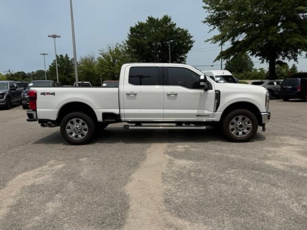 Used 2025 Ford F-350 XL Truck Crew Cab