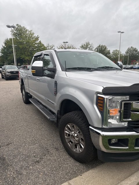 2019 Ford F-250 XLT photo 3