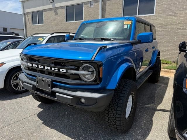 2024 Ford Bronco Outer Banks 4x4's photo