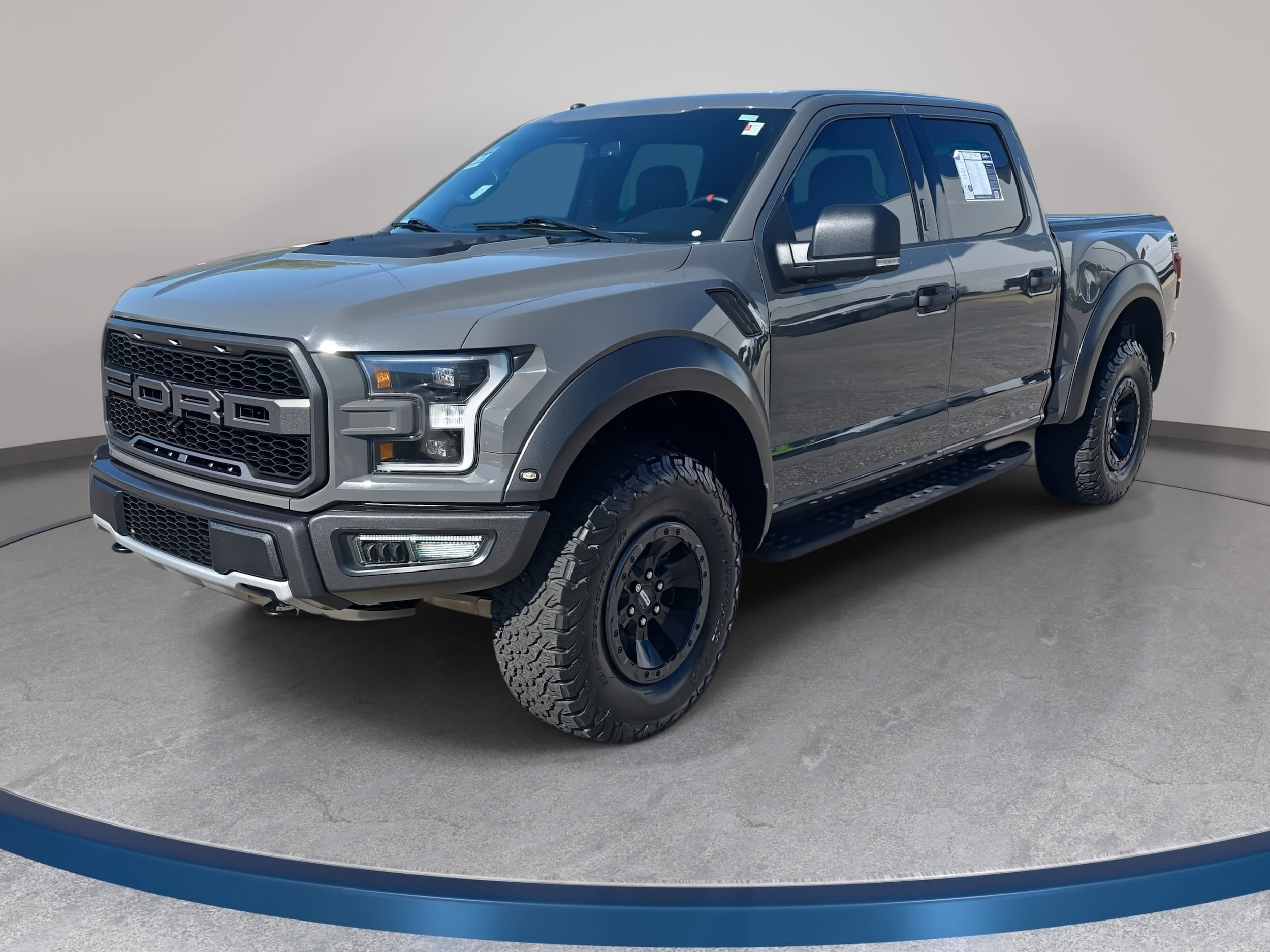 2018 Ford F-150 Raptor 4x4 SuperCrew 5-1/2 Box's photo