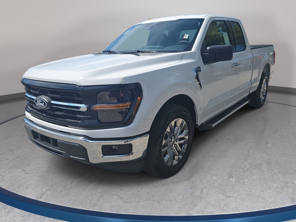 New 2026 Ford F-150 XLT XLT 2WD SuperCab 6.5 Box