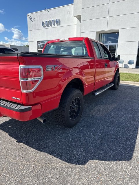 2014 Ford F-150 STX photo 4