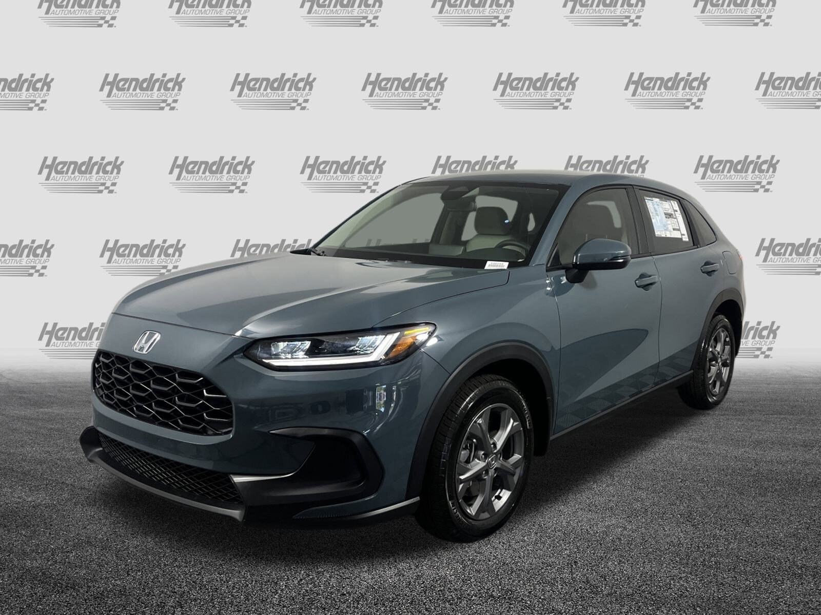 2026 Honda HR-V LX photo 2