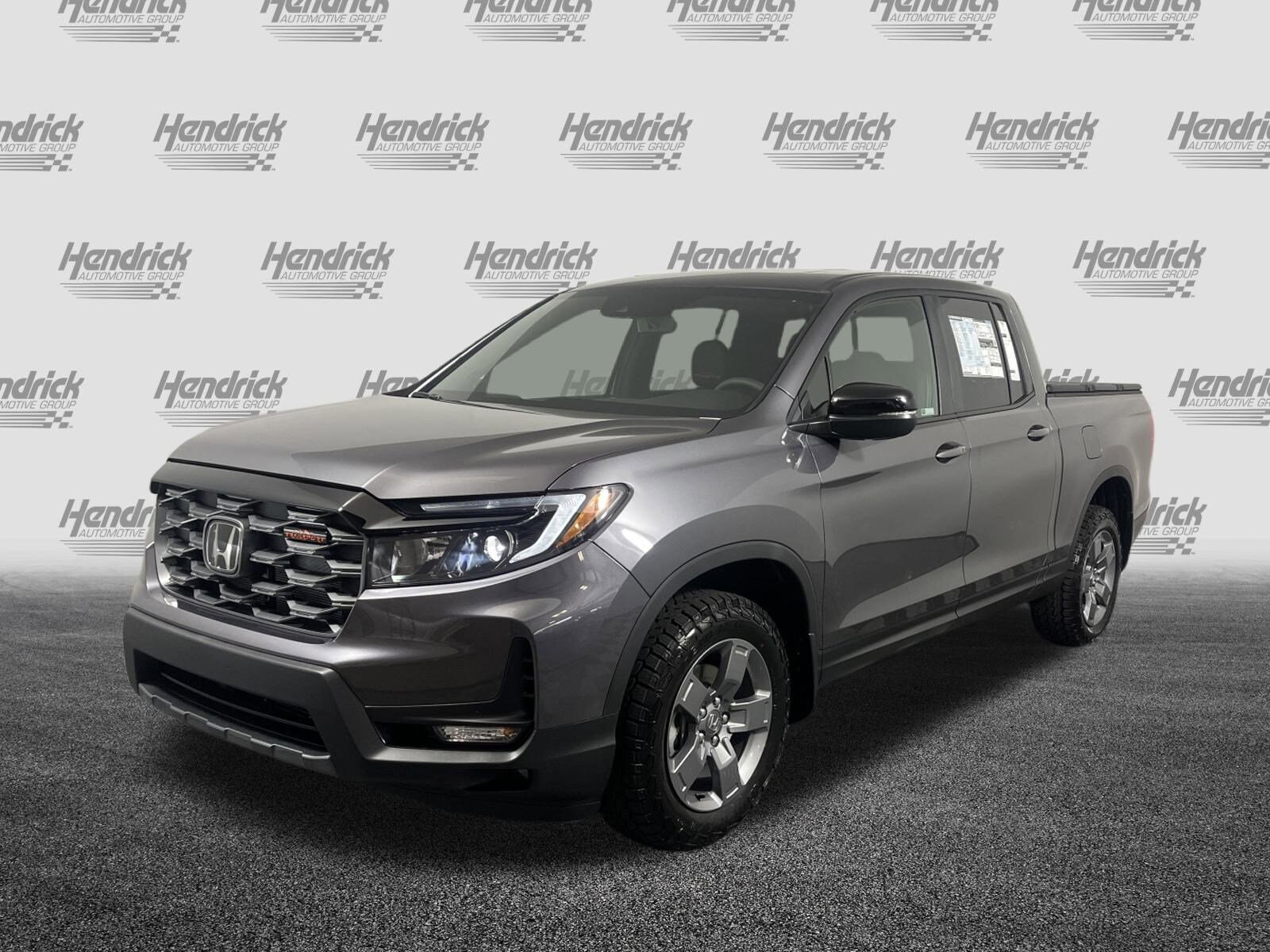 2025 Honda Ridgeline TrailSport photo 3