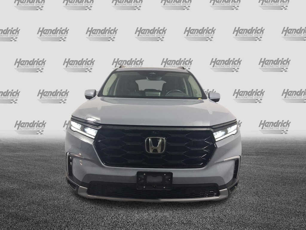 Used 2025 Honda Pilot Elite SUV
