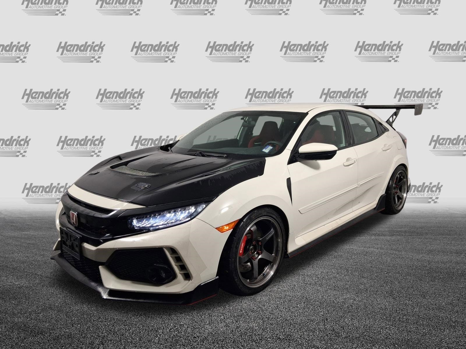 2018 Honda Civic Type R Touring photo 4