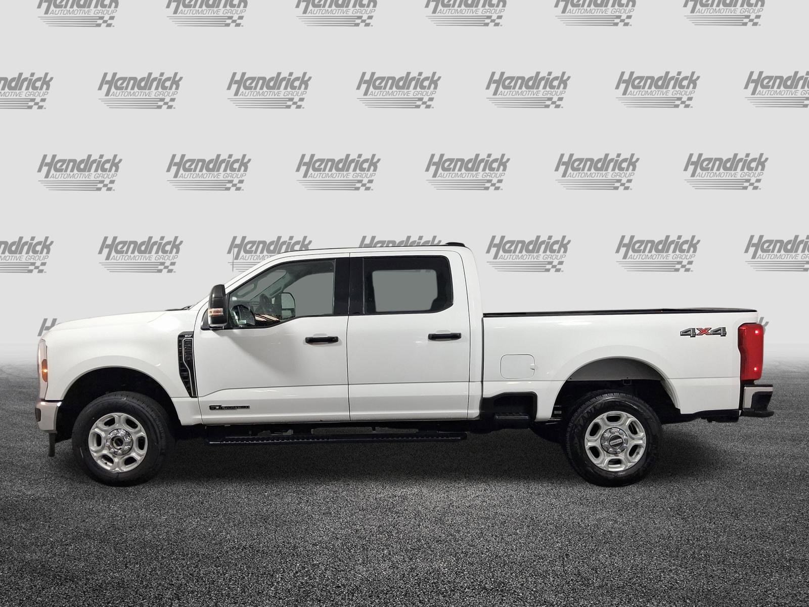 2025 Ford Super Duty F-250 SRW XLT photo 5