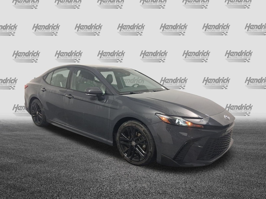 Used 2025 Toyota Camry SE Sedan