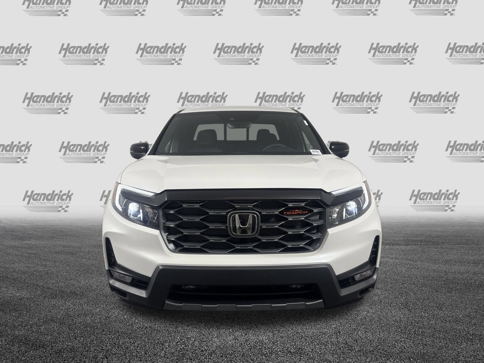 2025 Honda Ridgeline TrailSport photo 2