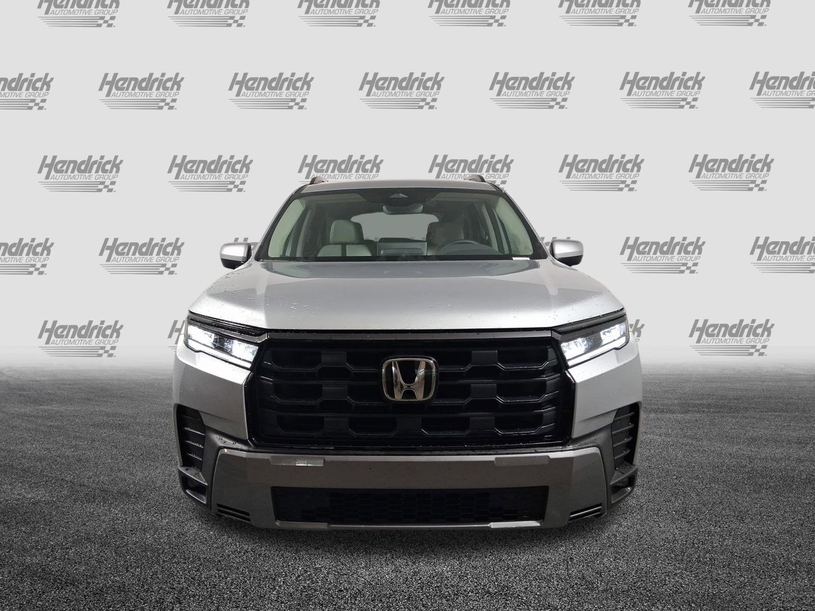2026 Honda Pilot EX-L photo 2