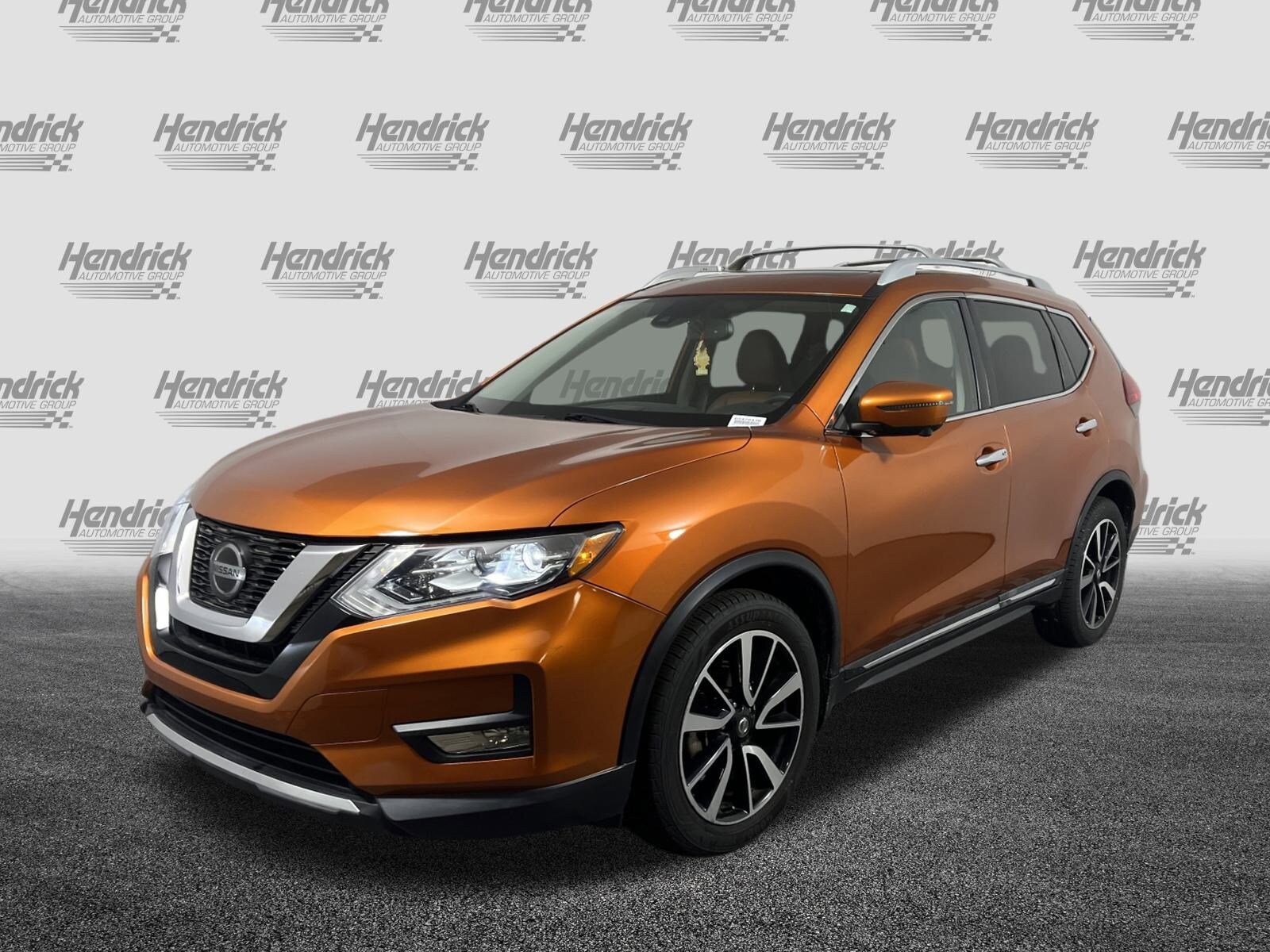 2019 Nissan Rogue SL photo 2