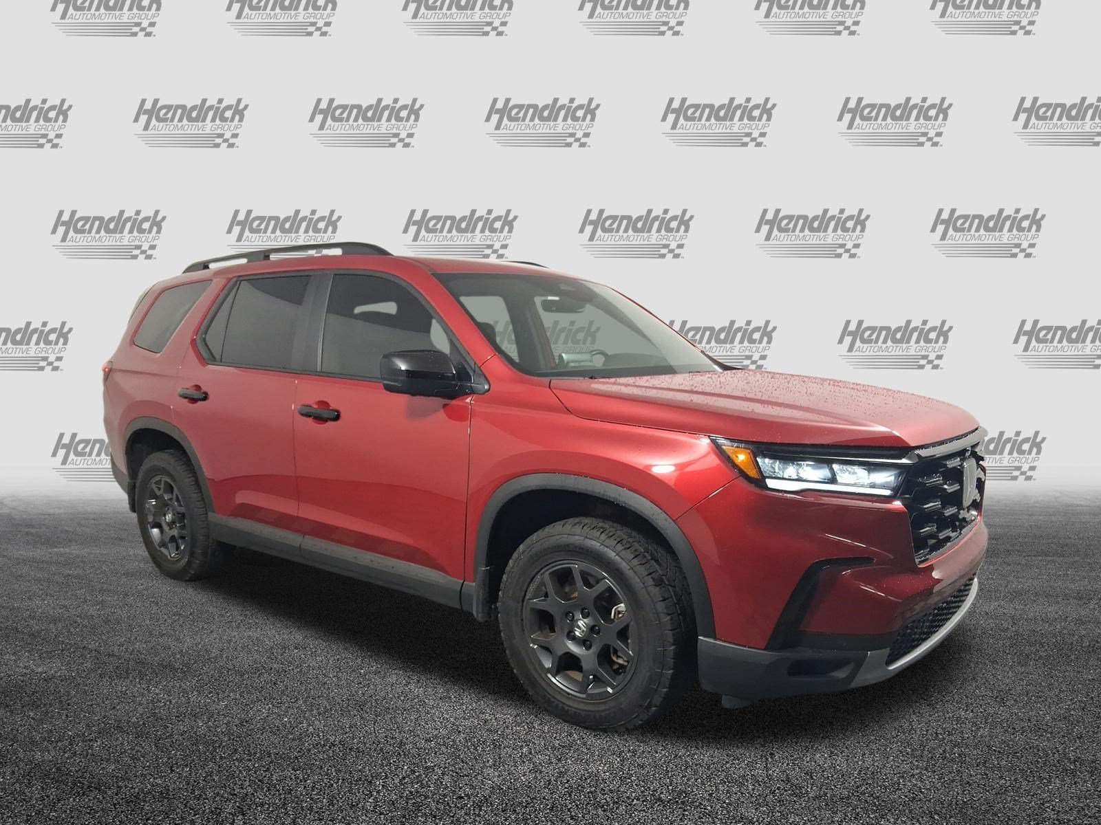 Certified 2025 Honda Pilot TrailSport SUV