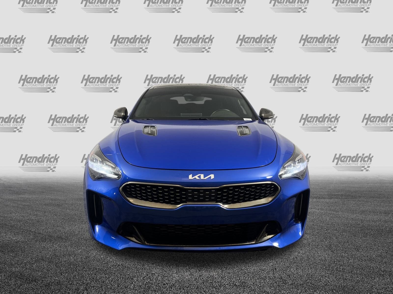 2022 Kia Stinger GT1 photo 2