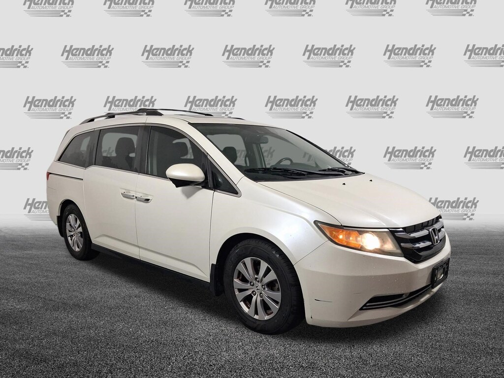 Used 2016 Honda Odyssey EX-L Minivan