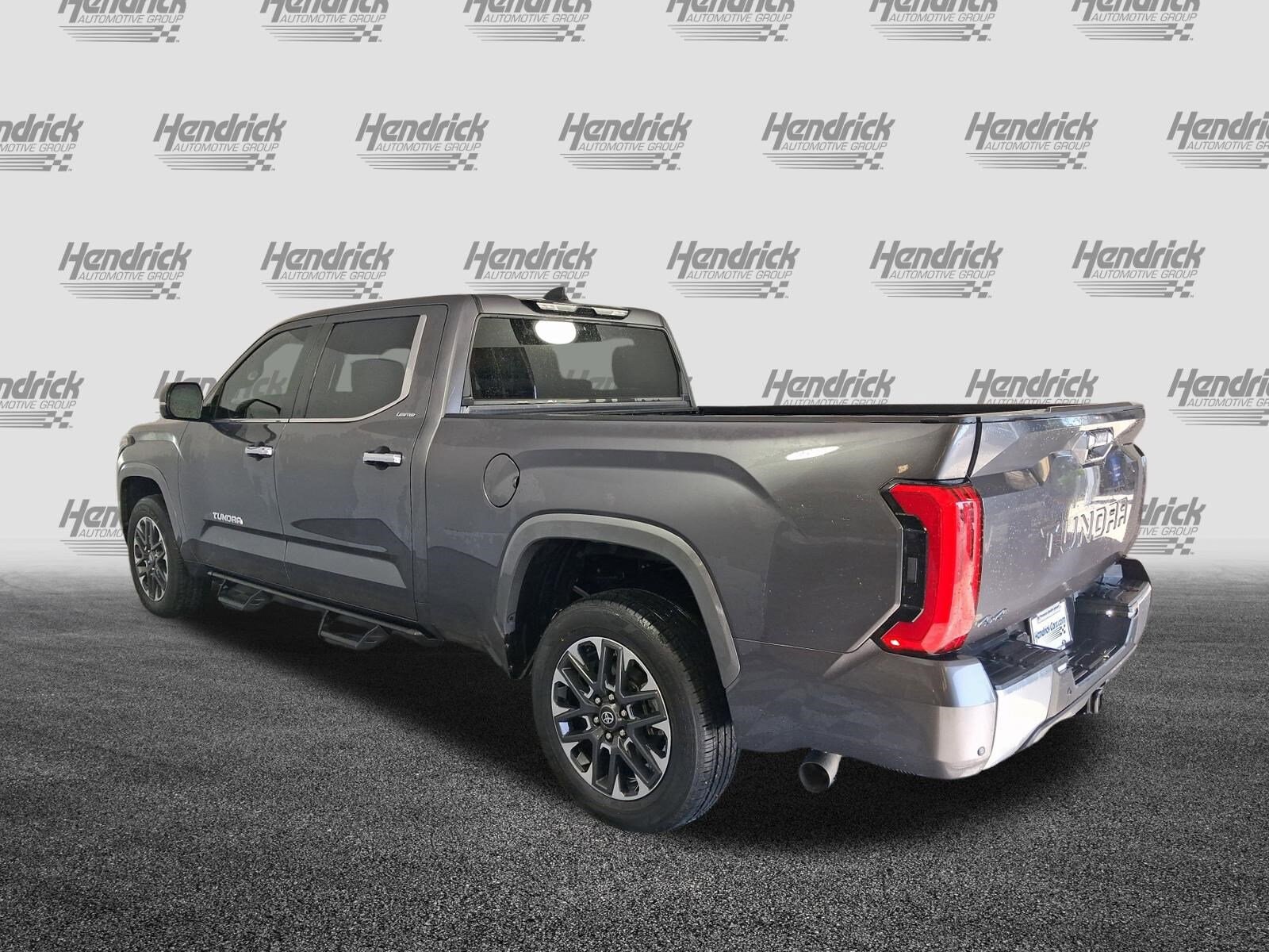 2025 Toyota Tundra 4WD Limited photo 6