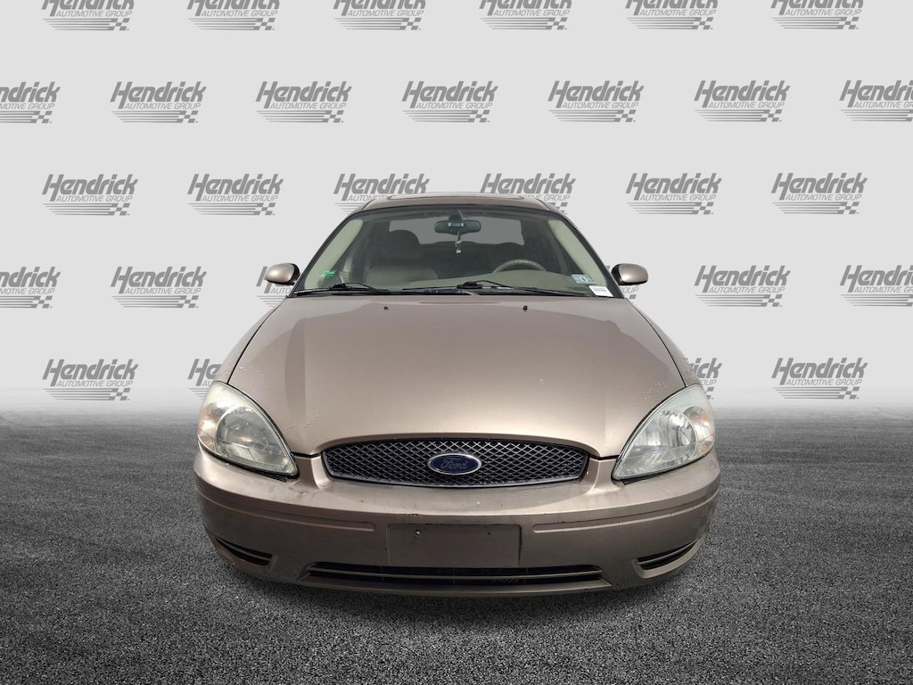 Used 2004 Ford Taurus SES Sedan
