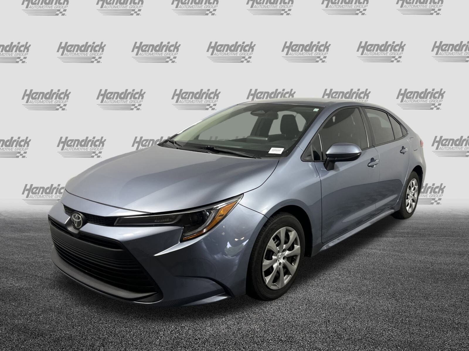 2024 Toyota Corolla LE photo 3