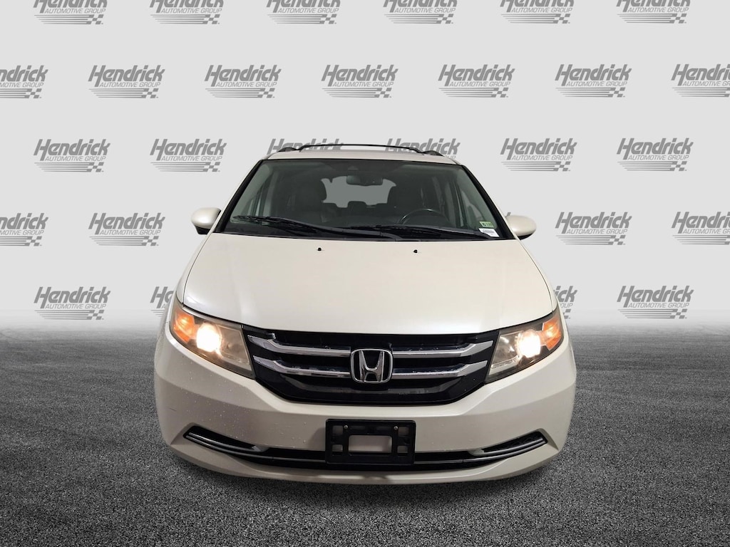 Used 2016 Honda Odyssey EX-L Minivan