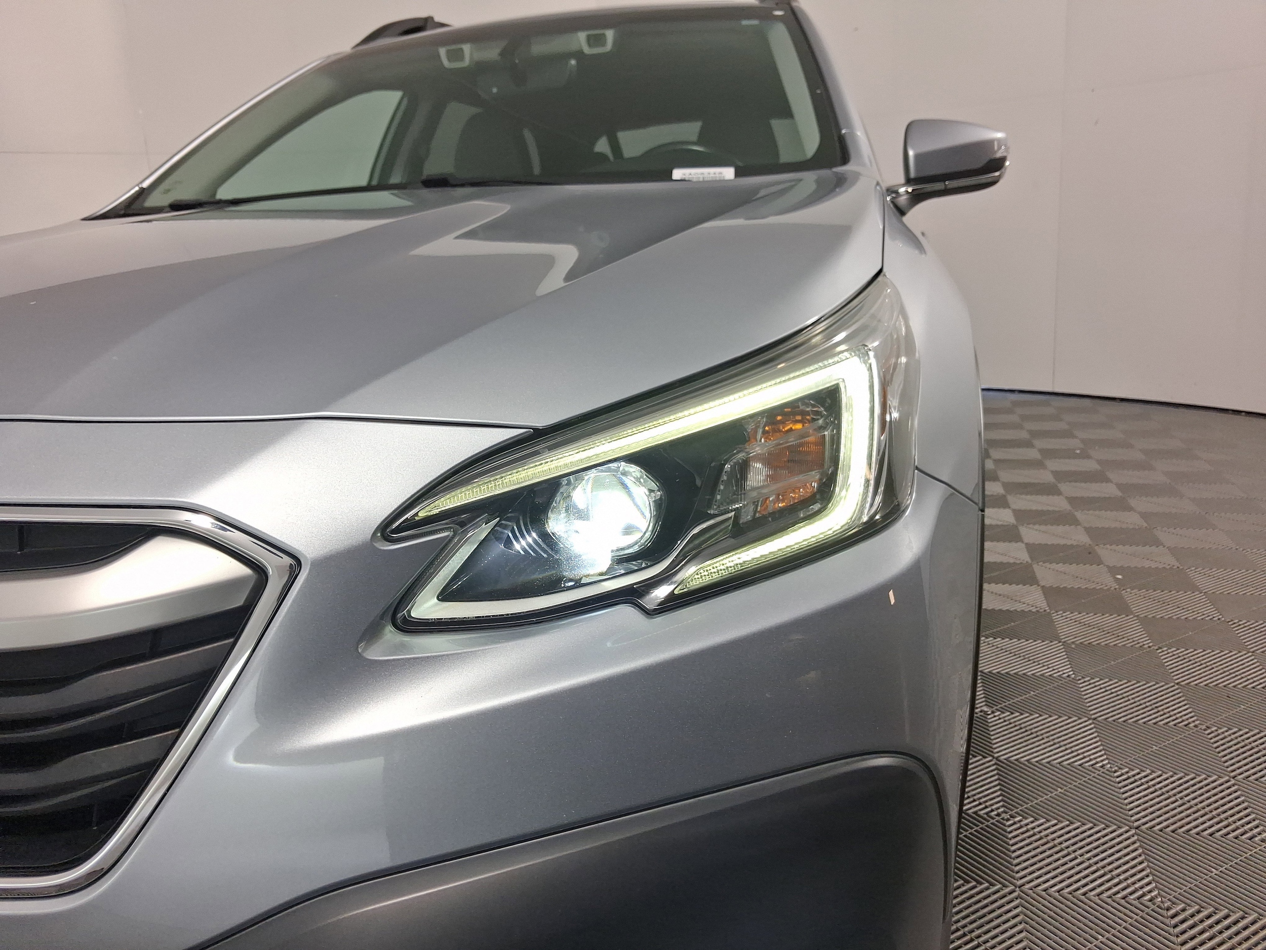 2021 Subaru Outback Limited photo 5
