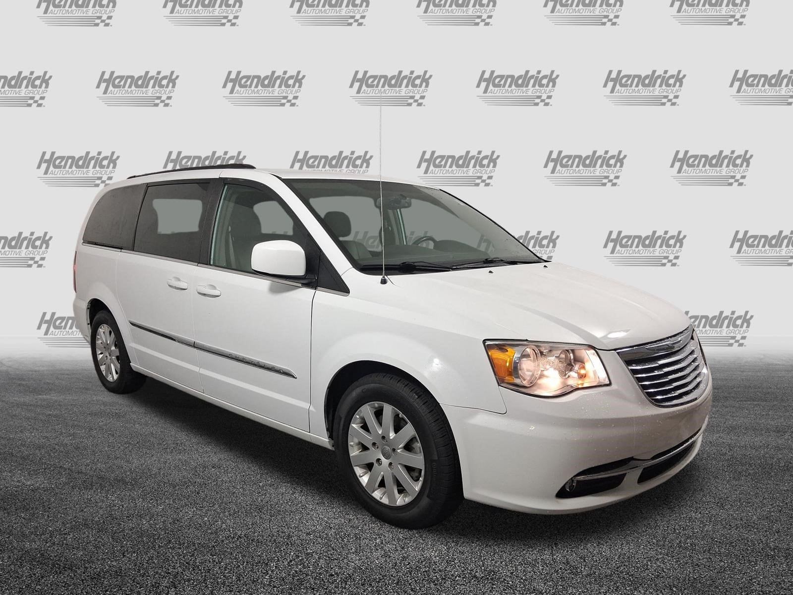 Chrysler Town & Country Touring