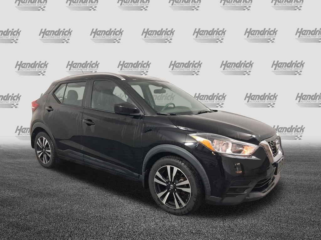 Used 2020 Nissan Kicks SV SUV