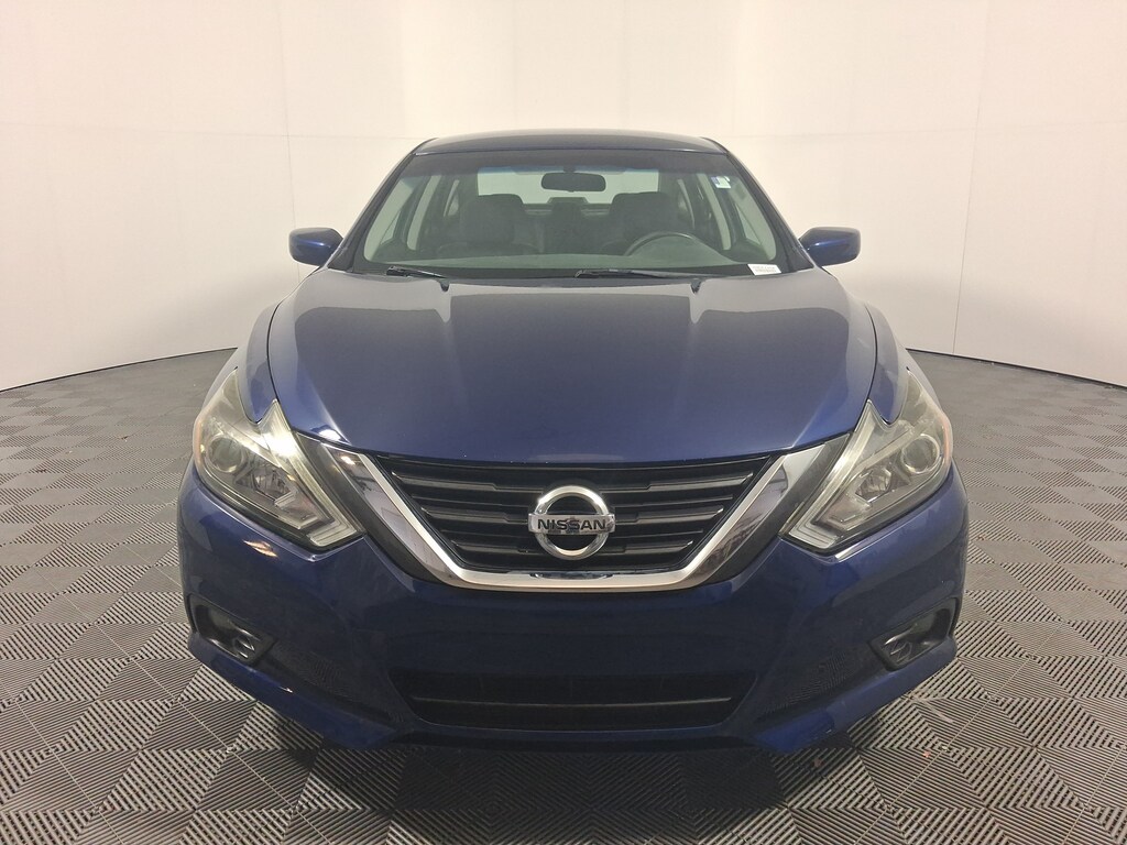 Used 2016 Nissan Altima 2.5 SR Sedan