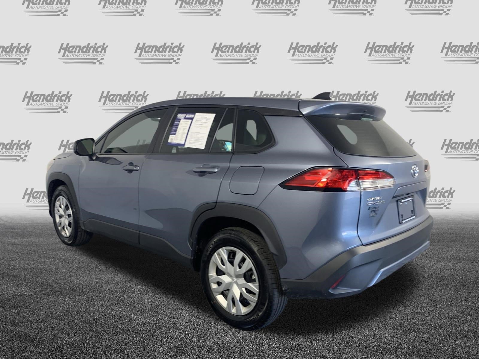 2025 Toyota Corolla Cross L photo 3