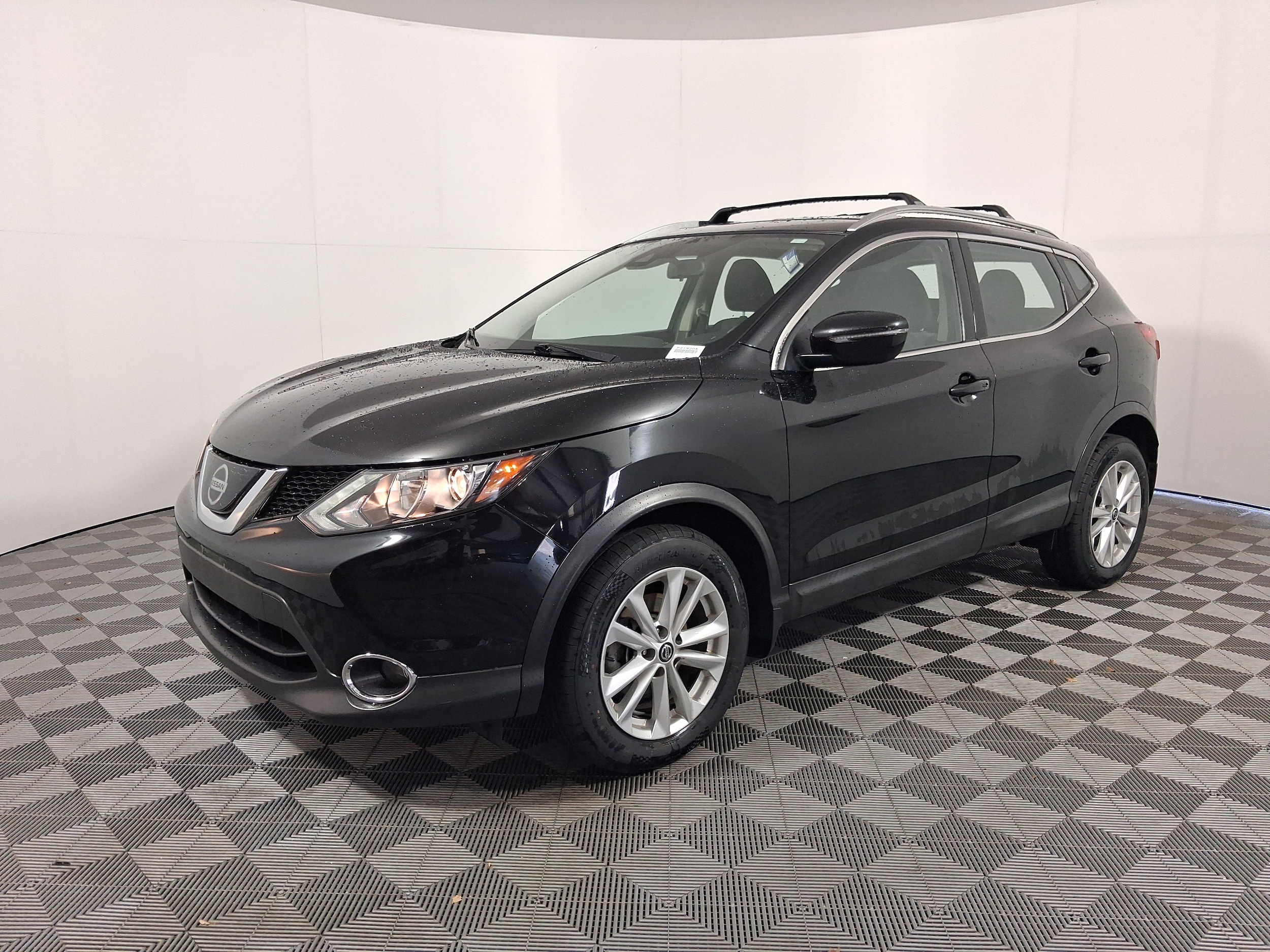 Nissan Rogue Sport SV