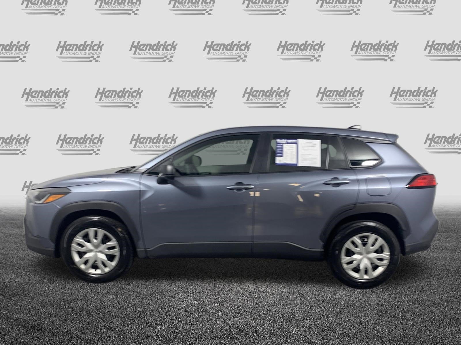 2025 Toyota Corolla Cross L photo 6