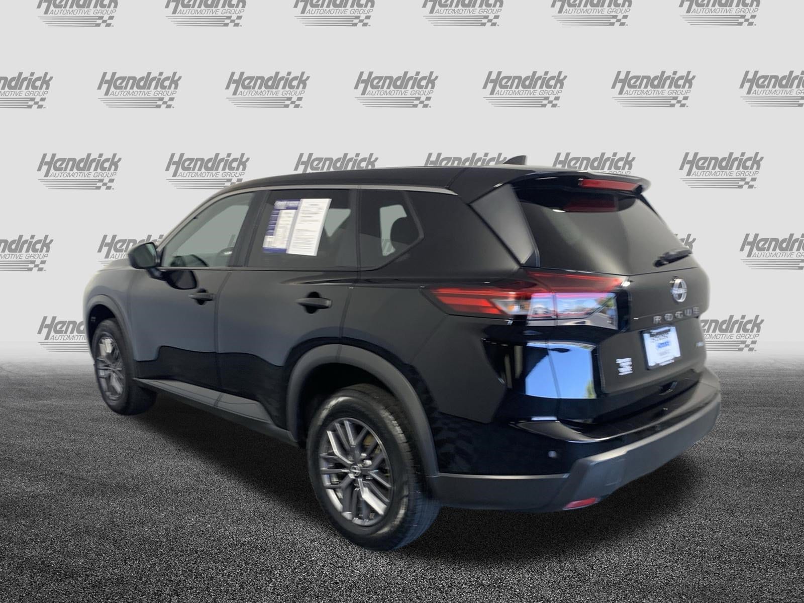 2024 Nissan Rogue S photo 3