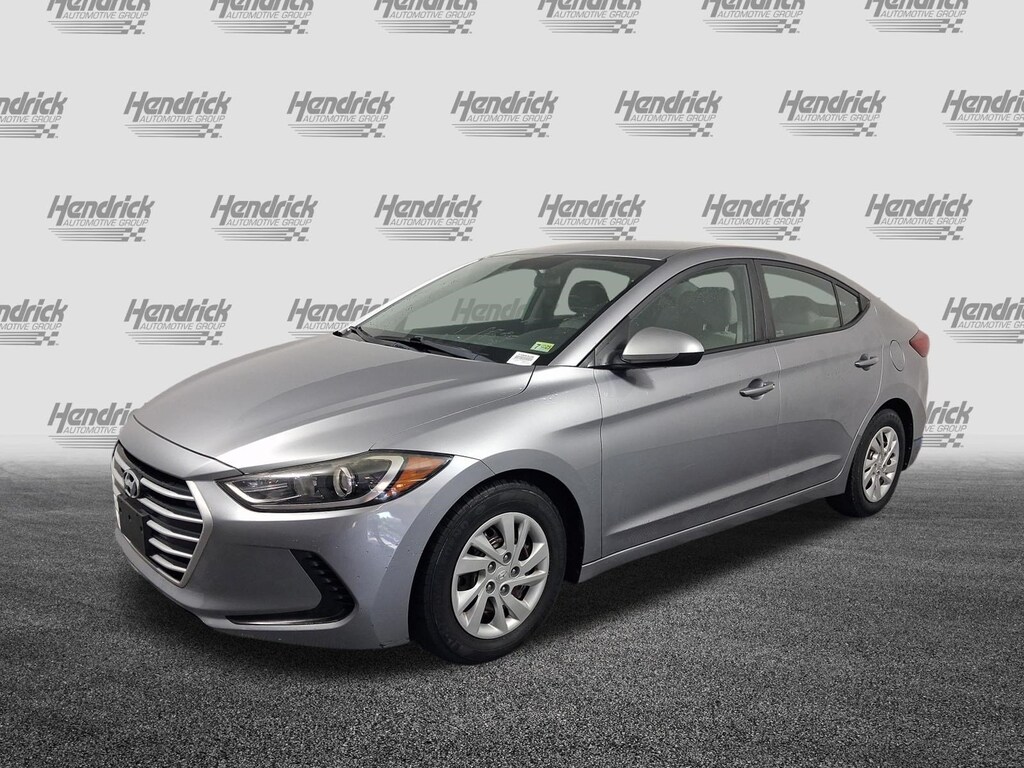 Used 2017 Hyundai Elantra SE Sedan