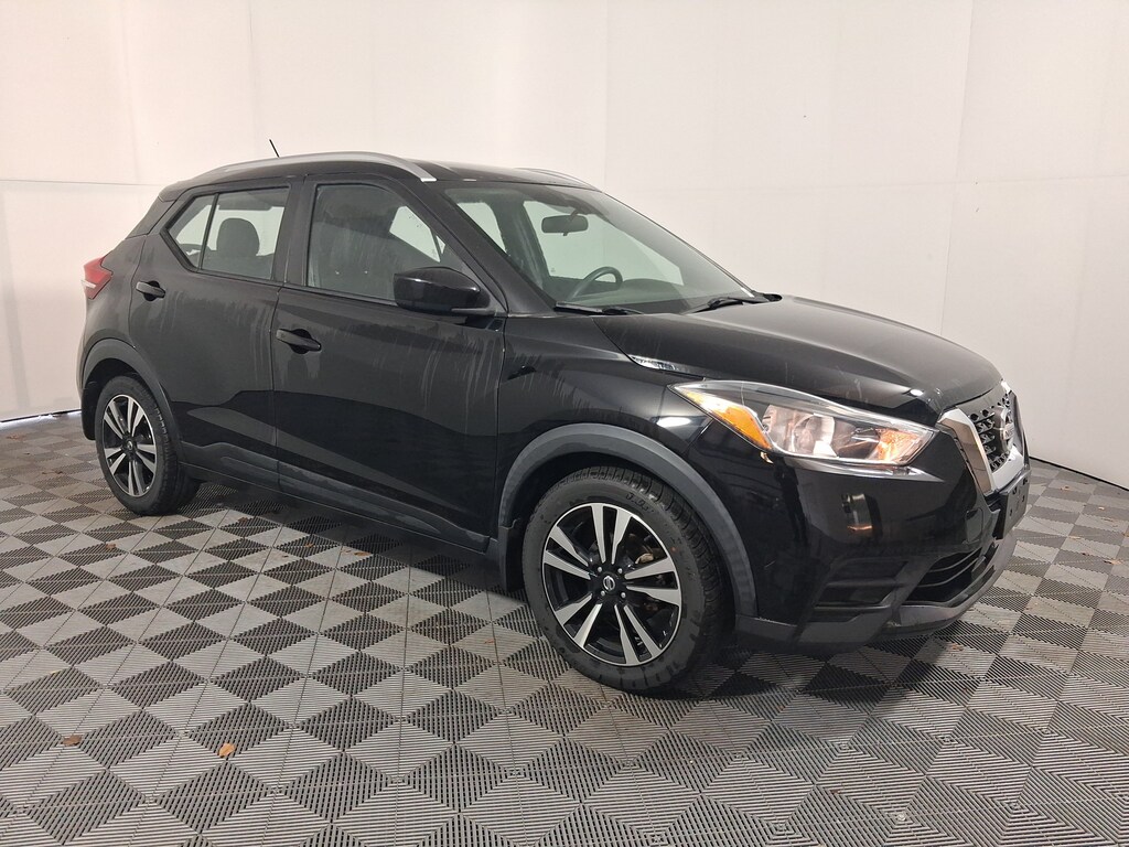 Used 2020 Nissan Kicks SV SUV