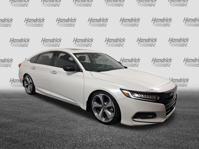 2018 Honda Accord Sedan Touring 1.5T Sedan