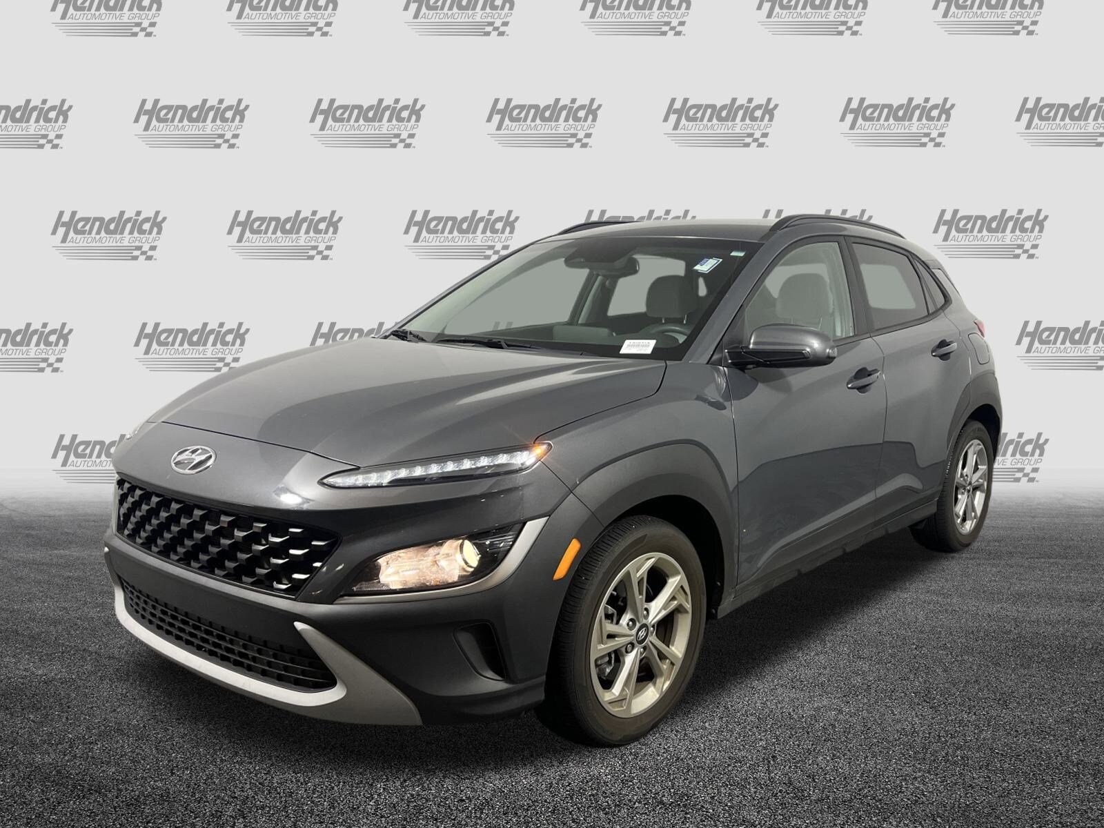 2023 Hyundai Kona SEL photo 2