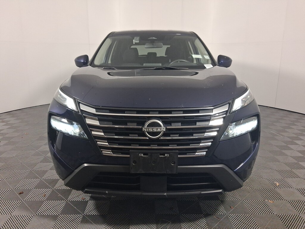 Used 2024 Nissan Rogue SV SUV
